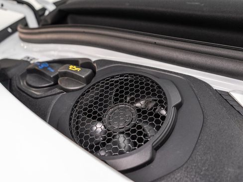 Used 2025 Porsche 911 Carrera w/ Premium Package image 62