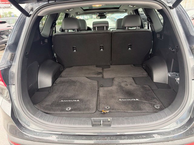 Used 2023 Hyundai Santa Fe Limited AWD/4WD image 25