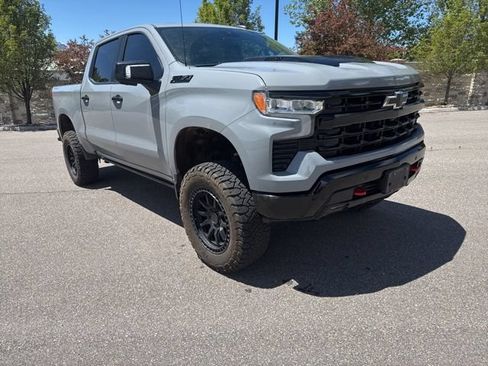 Used 2024 Chevrolet Silverado 1500 LT Trail Boss w/ LT Trail Boss Premium Package AWD/4WD image 16