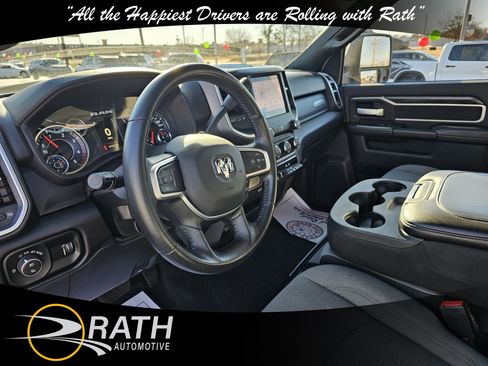 Used 2024 RAM 2500 Big Horn image 10
