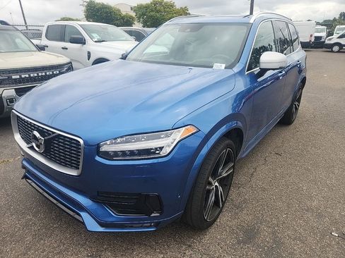 Used 2018 Volvo XC90 T6 R-Design w/ Convenience Package AWD/4WD image 3