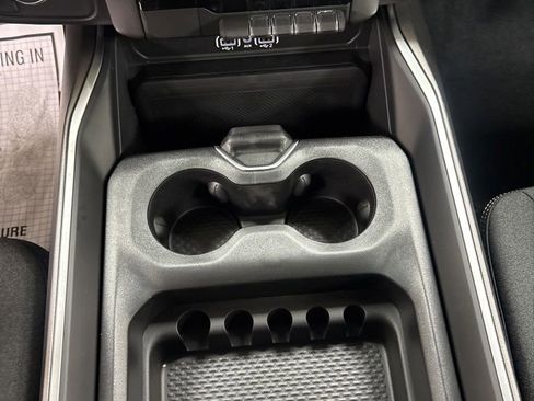 New 2026 RAM 1500 4x4 Crew Cab image 16