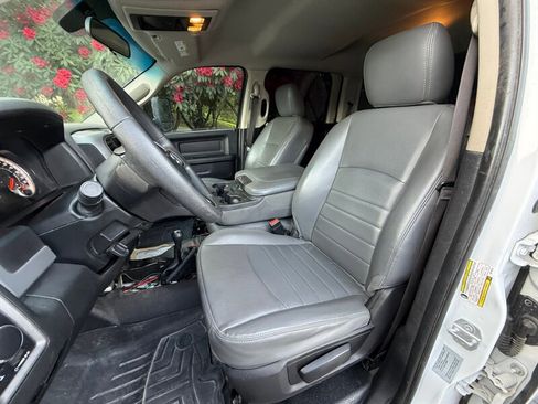 Used 2017 RAM 2500 Tradesman AWD/4WD image 11