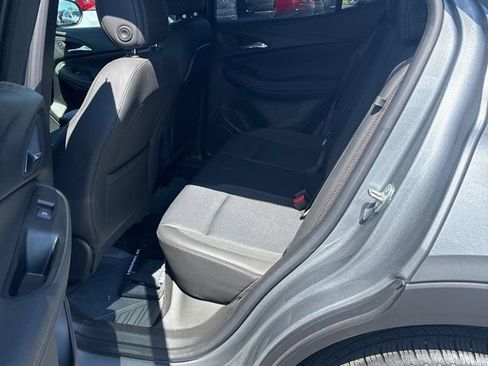Used 2023 Buick Encore GX Preferred w/ Cold Weather Comfort Package AWD/4WD image 4