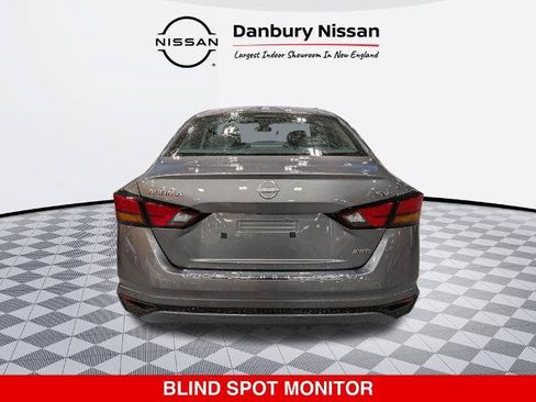 Certified 2023 Nissan Altima 2.5 SV AWD/4WD image 5