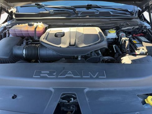 Certified 2025 RAM 1500 Laramie AWD/4WD image 23