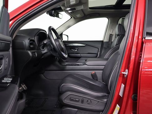 Used 2025 Honda Pilot Elite image 10