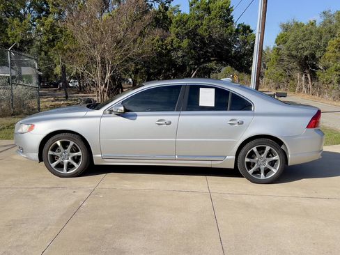 Used 2010 Volvo S80 3.2 image 6