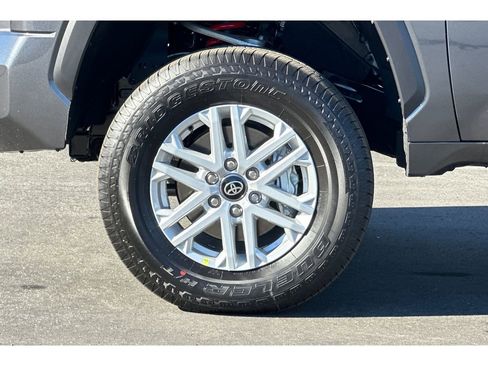New 2026 Toyota Tundra SR5 AWD/4WD image 31
