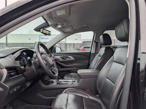 Used 2019 Chevrolet Traverse RS image 13