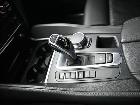 Used 2019 BMW X6 sDrive35i w/ M Sport Package image 24