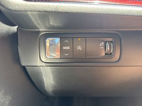 New 2026 Chevrolet Traverse RS w/ LPO, Floor Liner Package FWD image 9