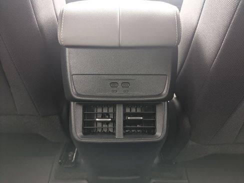 New 2026 GMC Terrain Elevation w/ LPO, Floor Liner Package image 32