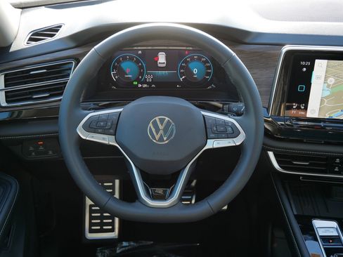 New 2026 Volkswagen Atlas SEL Premium R-Line image 6