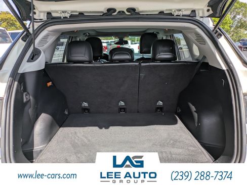 Used 2017 Jeep Compass Trailhawk w/ Leather Interior Group AWD/4WD image 9