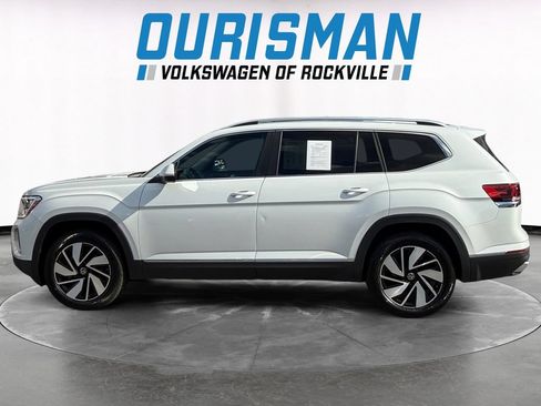 Used 2025 Volkswagen Atlas SEL AWD/4WD image 3