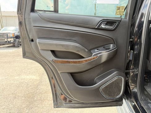 Used 2018 Chevrolet Tahoe LT AWD/4WD image 9