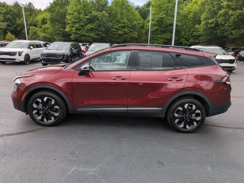 Used 2023 Kia Sportage X-Line w/ X-Line Premium Package AWD/4WD image 4