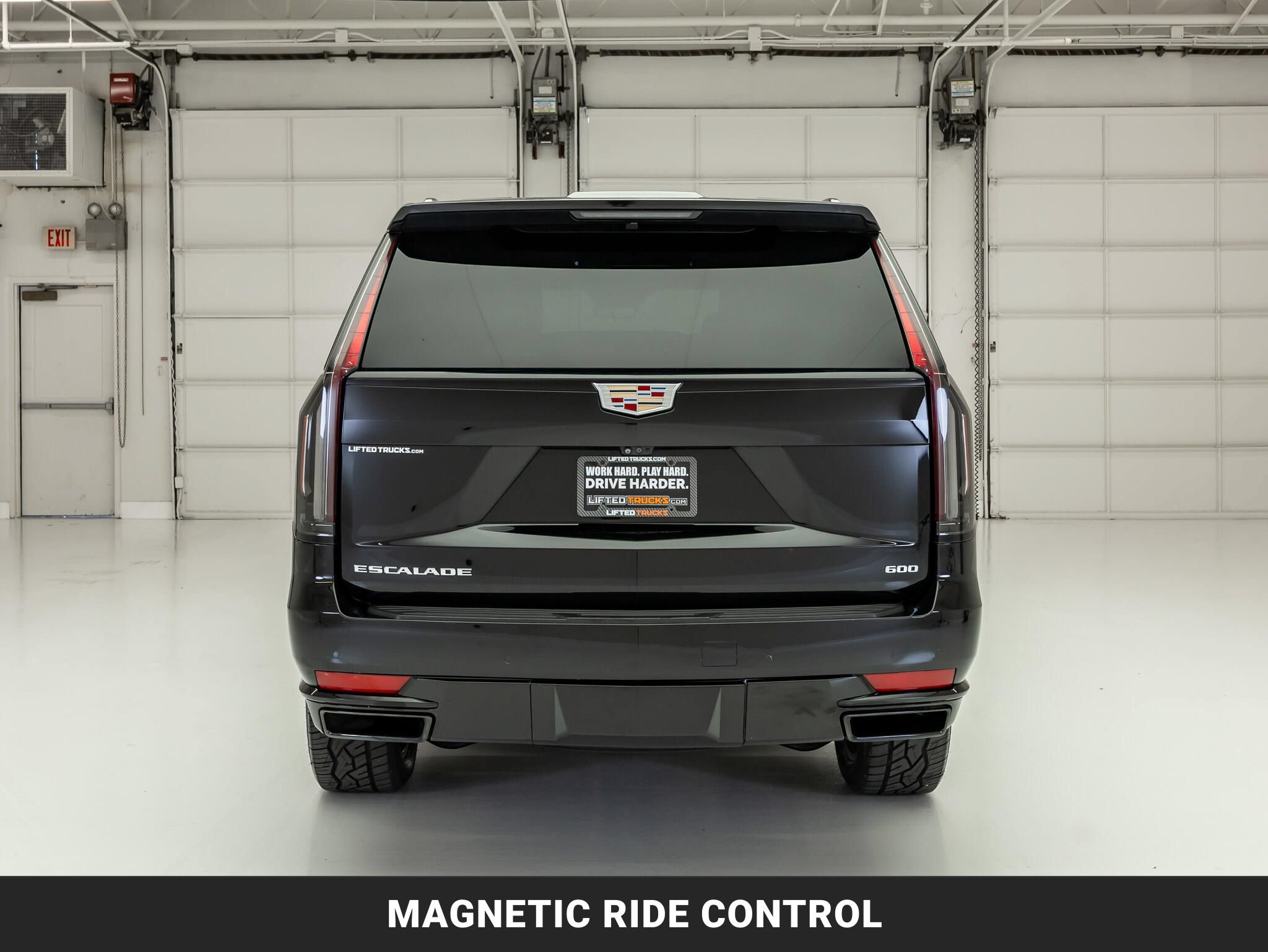 Used 2023 Cadillac Escalade Sport AWD/4WD image 7