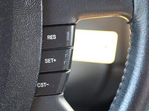 Used 2011 Ford Ranger XLT AWD/4WD image 17