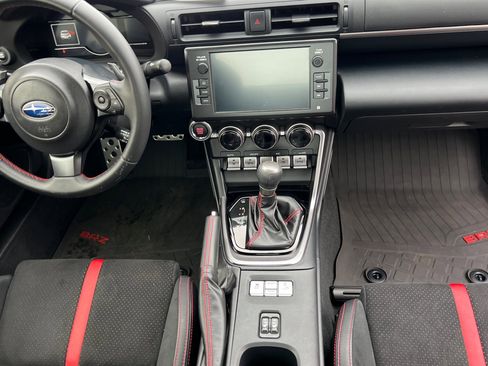 Used 2024 Subaru BRZ Limited image 13