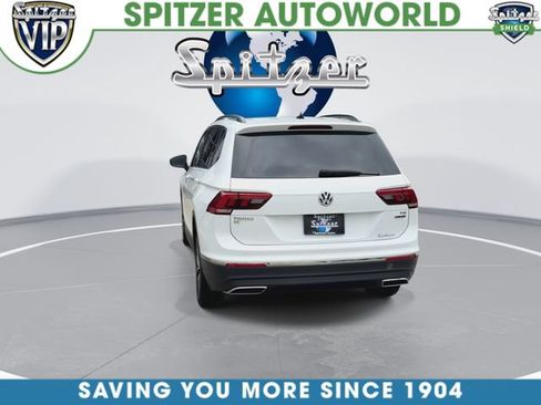 Used 2018 Volkswagen Tiguan SE w/ Panoramic Sunroof Package AWD/4WD image 8