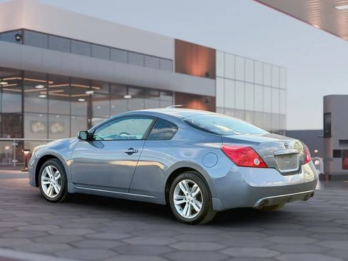 Used 2010 Nissan Altima 2.5 S FWD image 7