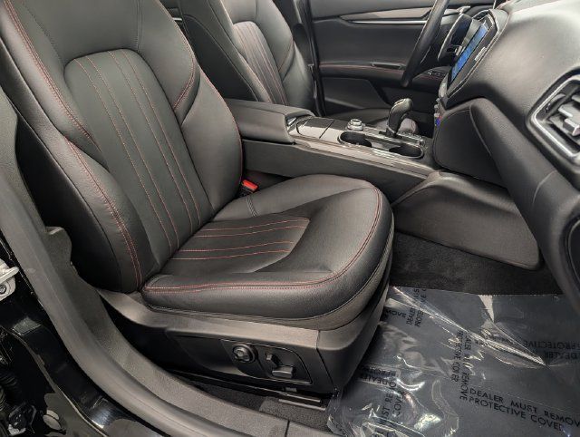 Used 2018 Maserati Ghibli S Q4 AWD/4WD image 28