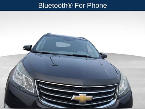 Used 2016 Chevrolet Traverse LT w/ Style and Technology Package FWD image 13