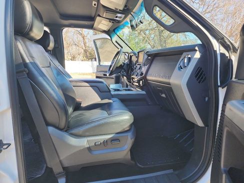 Used 2013 Ford F250 Lariat w/ Lariat Ultimate Pkg image 45
