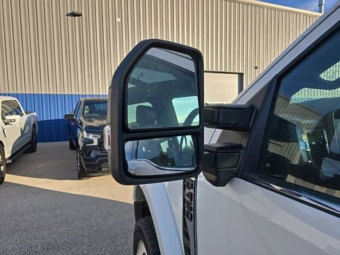 Used 2024 Ford F450 King Ranch w/ FX4 Off-Road Package image 7