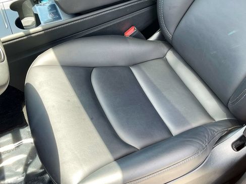Used 2023 Tesla Model Y Long Range AWD/4WD image 17
