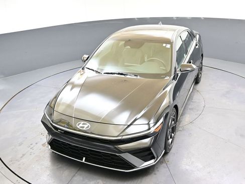 Certified 2025 Hyundai Elantra N Line image 36