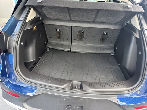 Used 2022 Buick Encore GX Preferred w/ Cold Weather Comfort Package FWD image 19