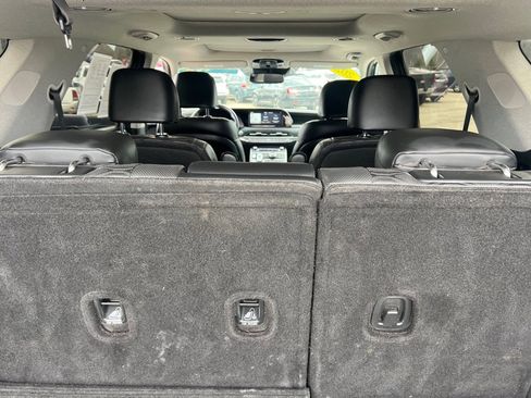 Used 2021 Hyundai Palisade Limited image 17