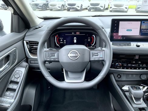 New 2026 Nissan Rogue Platinum w/ Platinum Premium Package AWD/4WD image 11