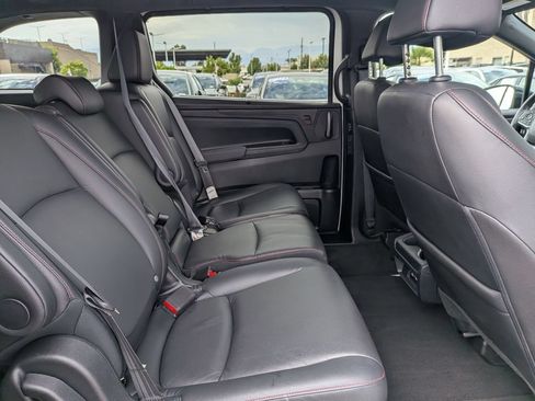 Used 2024 Honda Odyssey Sport image 31