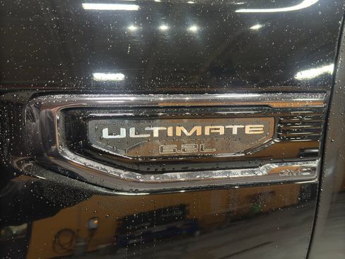Certified 2023 GMC Sierra 1500 Denali Ultimate image 10