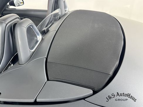 Used 2018 Mercedes-Benz AMG GT C image 16