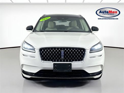 Used 2022 Lincoln Corsair Grand Touring image 7