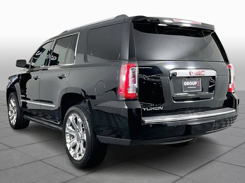 Used 2015 GMC Yukon Denali w/ Premium Package image 11