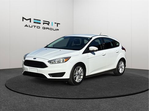 Used 2016 Ford Focus SE image 4