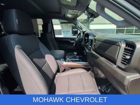 Used 2024 Chevrolet Silverado 1500 RST AWD/4WD image 28