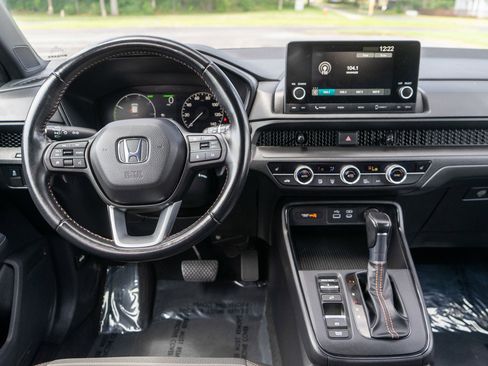 Used 2025 Honda CR-V Sport image 12