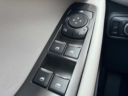 New 2026 Ford Explorer Active w/ Active Comfort Package RWD image 29