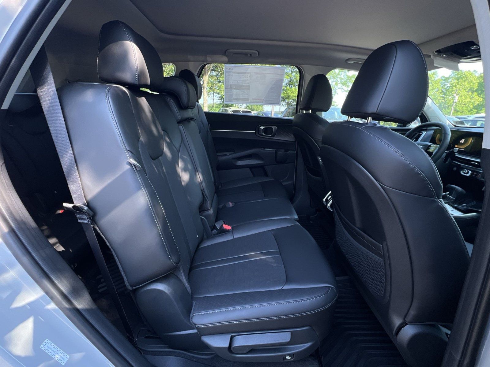 New 2026 Kia Sorento S w/ S Panoramic Sunroof Package FWD image 33