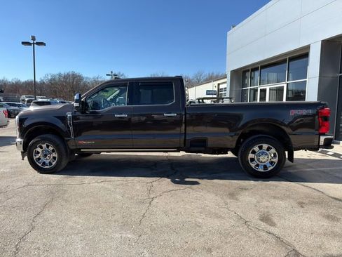 Used 2024 Ford F350 King Ranch w/ Chrome Package image 4