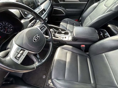 Used 2020 Kia Telluride S w/ S 8 Passenger Seating Package AWD/4WD image 10