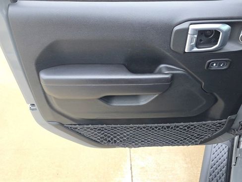 Used 2020 Jeep Gladiator Mojave image 22