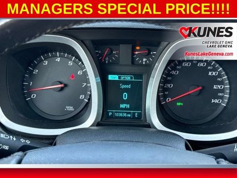 Used 2017 Chevrolet Equinox Premier w/ Enhanced Convenience Package AWD/4WD image 4